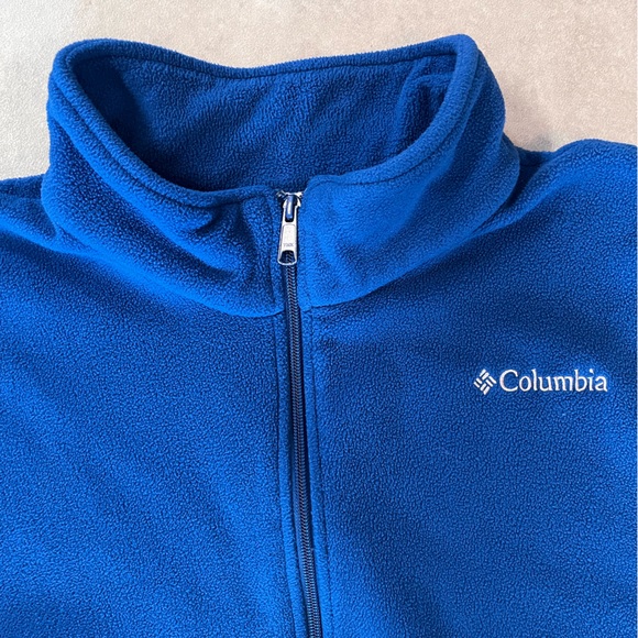 Columbia Royal Blue Fleece Vest. XXL. - Picture 2 of 4